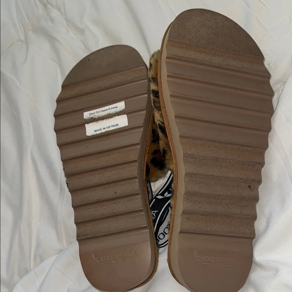 Koolaburra by UGG Leopard Print Fuzzy Slippers 8 - Picture 3 of 8